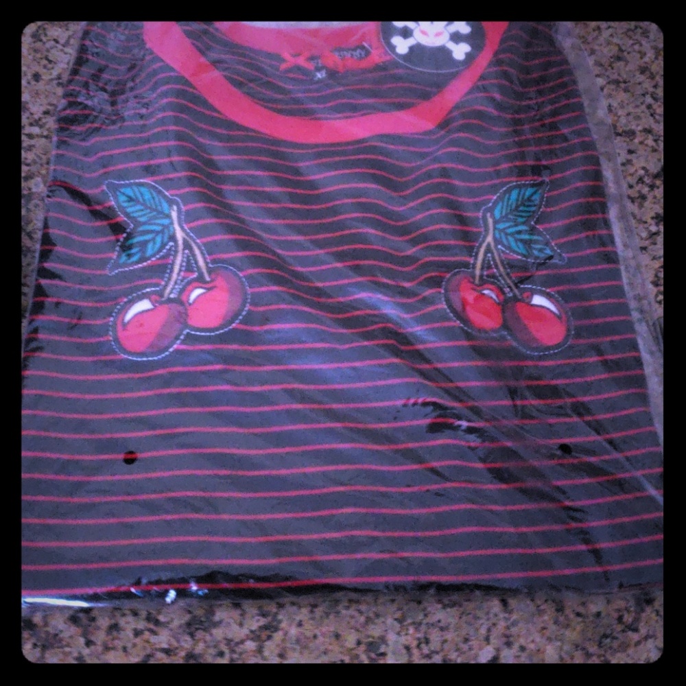 Hell bunny t shirt